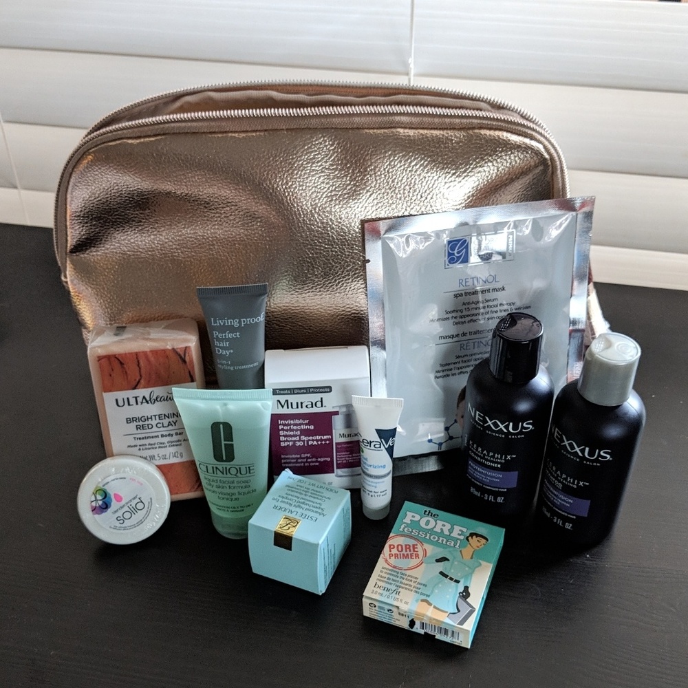 🥳 Makeup Travel Bag